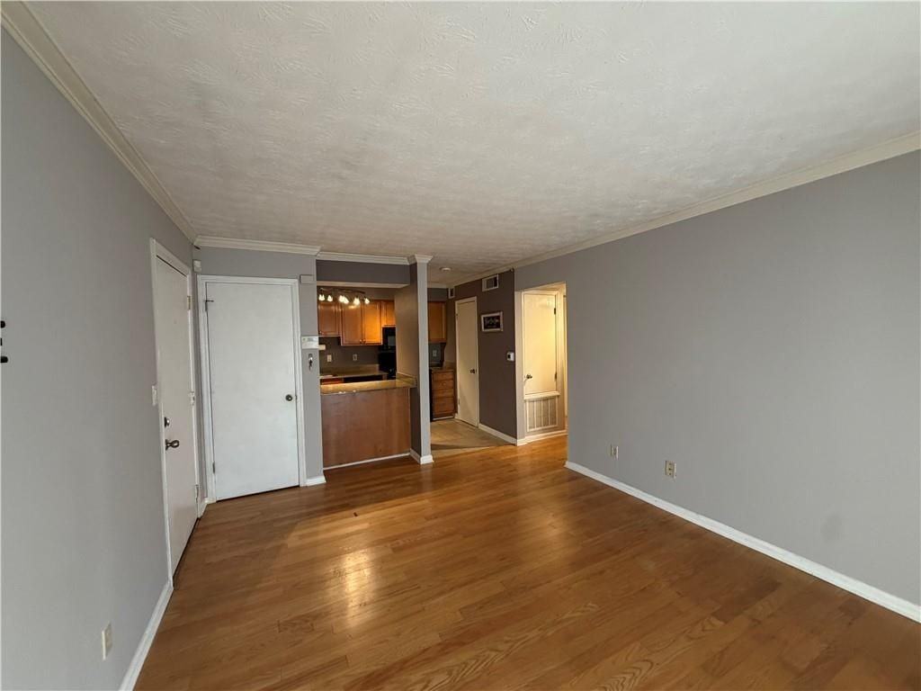 3160 Seven Pines Ct ##13 - Photo 6 of 16