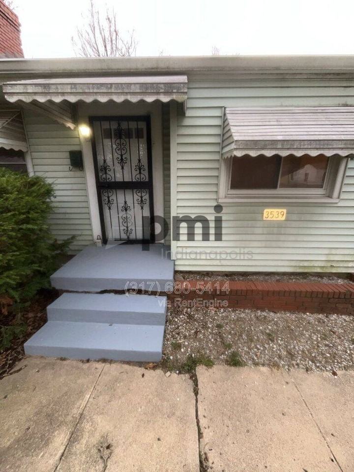 3539 N Euclid Ave - Photo 3 of 8