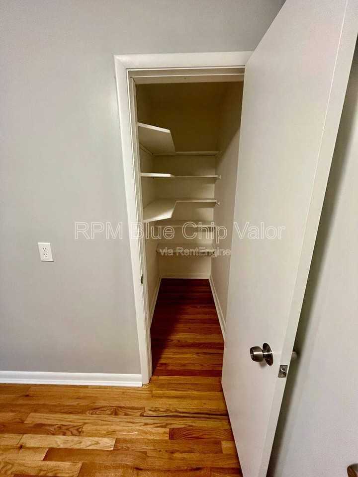 2739 Lafeuille Ave #2 - Photo 5 of 8