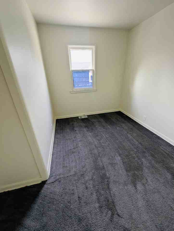 2513 Lester Ct - Photo 6 of 8