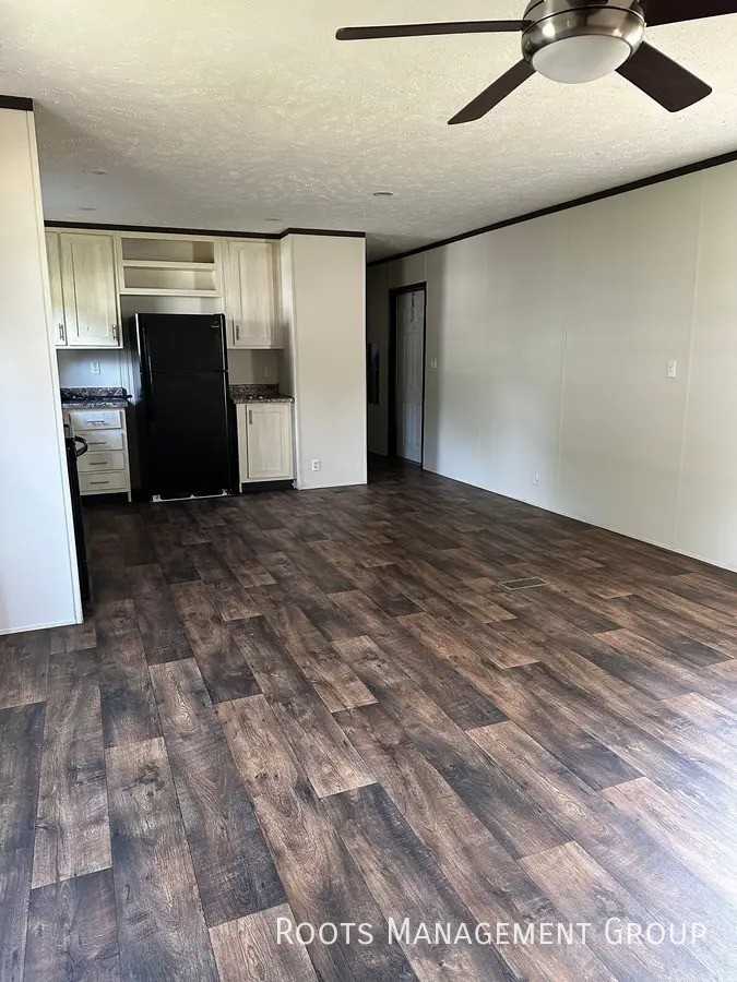 Mance Newton Rd #A104 - Photo 7 of 8