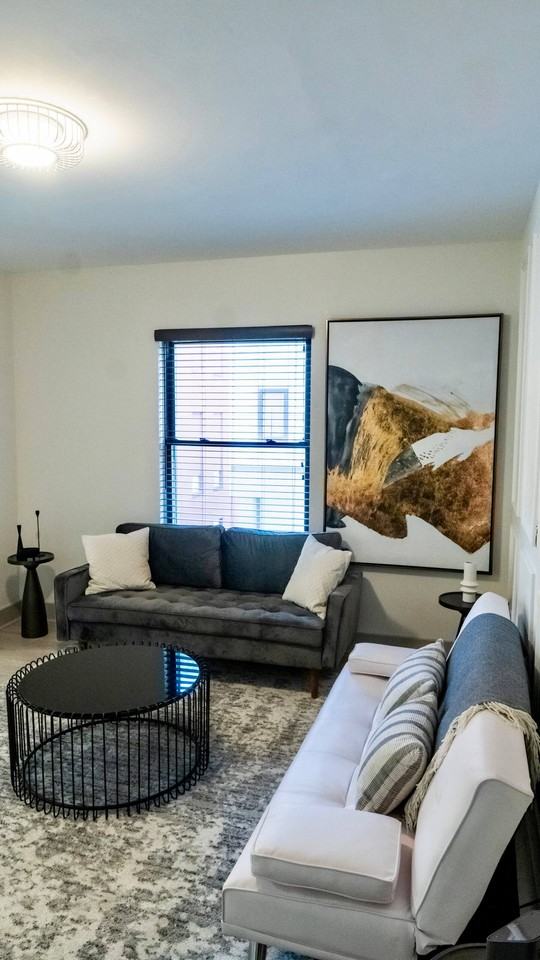 311 Cathedral Street #3E - Photo 2 of 6