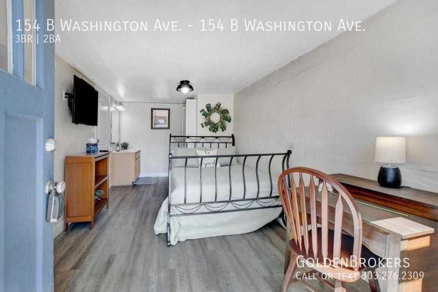 154 Washington Ave Apt B - Photo 6 of 33