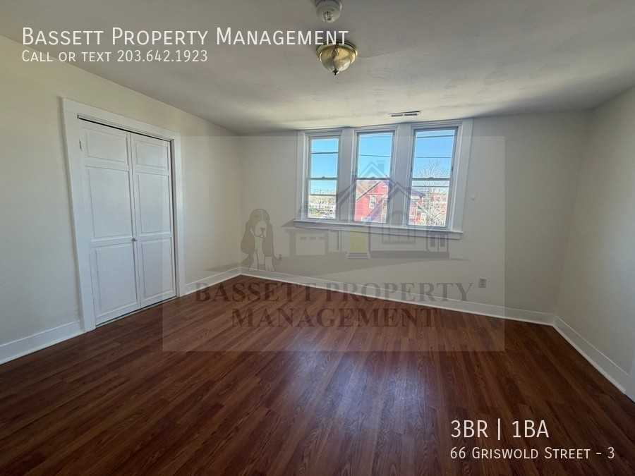 66 Griswold St - Photo 3 of 18