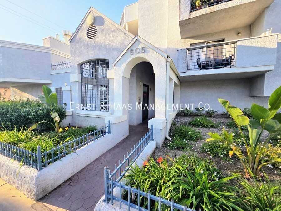 505 W 5th St #306 - Photo 2 of 20