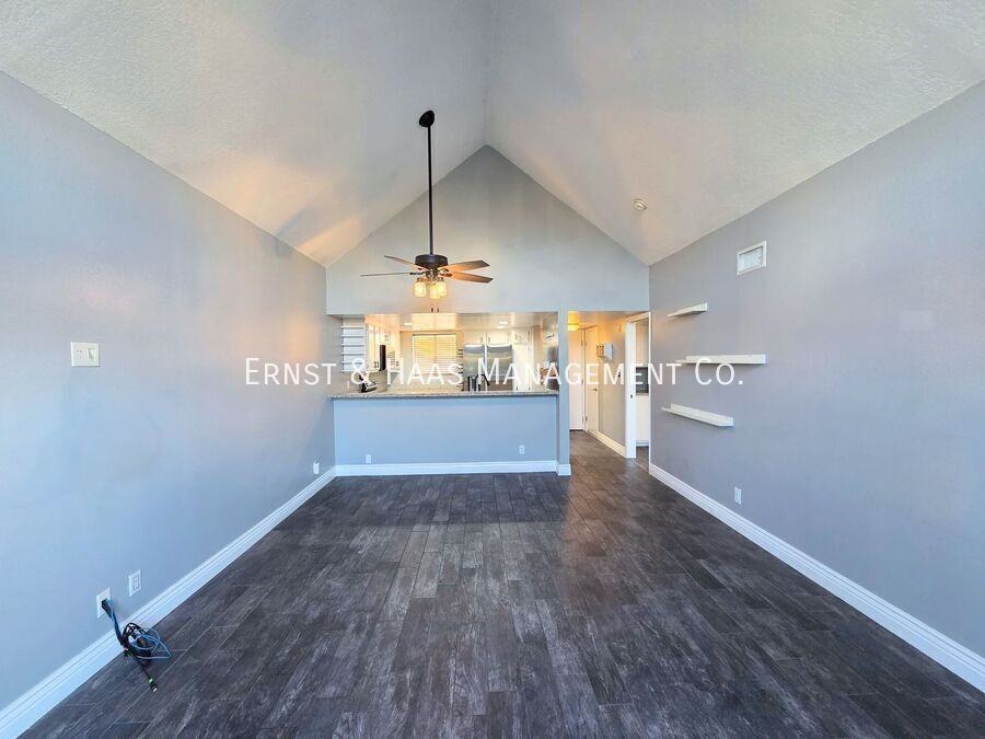 505 W 5th St #306 - Photo 4 of 20