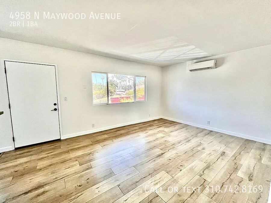 4958 N Maywood Ave - Photo 2 of 6