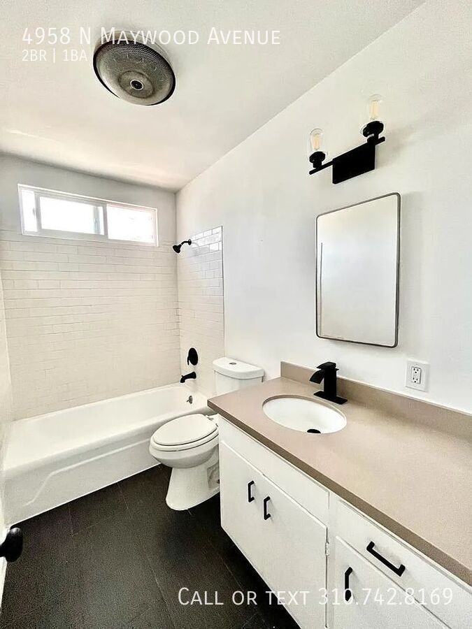 4958 N Maywood Ave - Photo 6 of 6