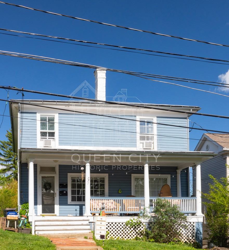 227 N Madison St #1 - Photo 4 of 16