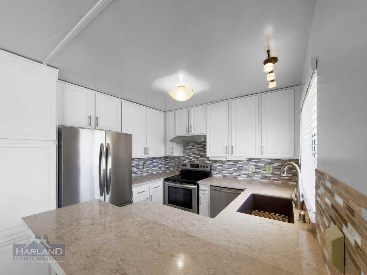 4264 6th Ave - Photo 2 of 10