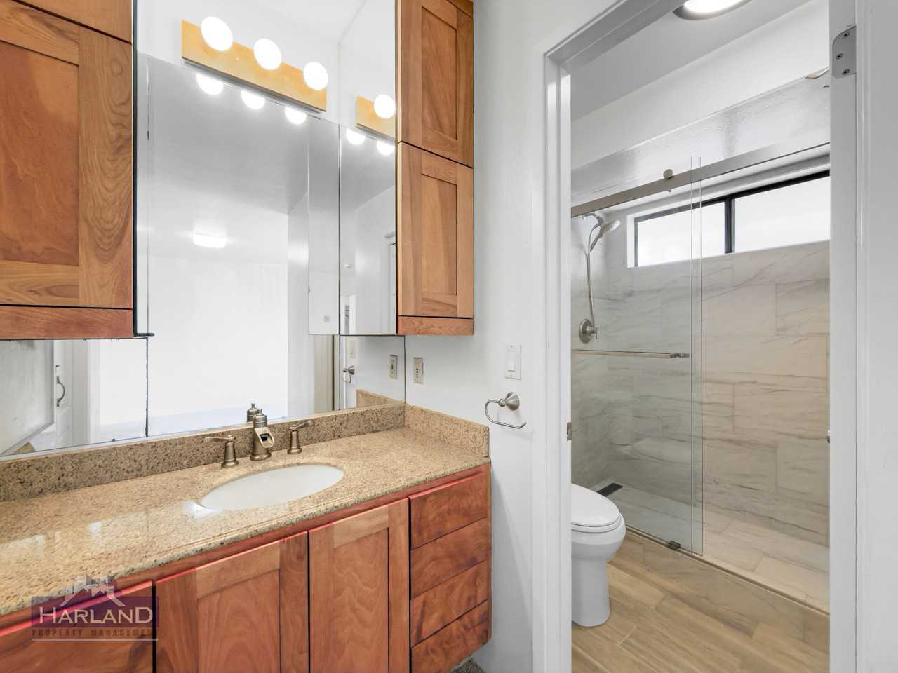 4264 6th Ave - Photo 5 of 10