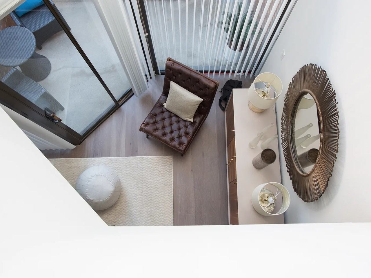 101 Lombard St #14 - Photo 5 of 22