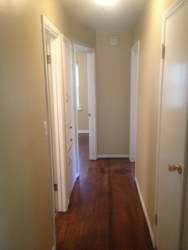 1517 Windsor Way - Photo 3 of 9