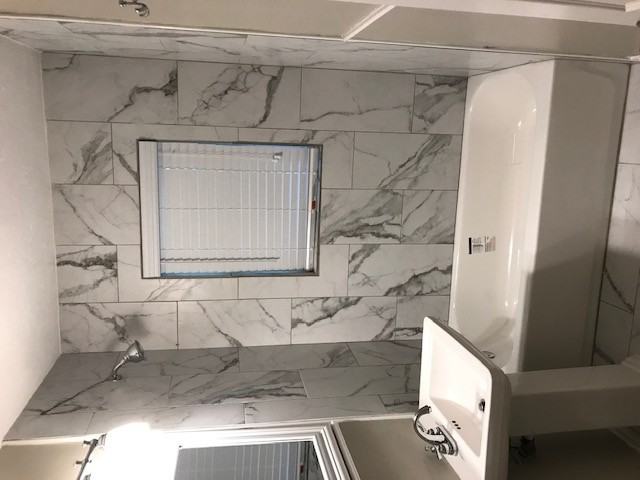 1517 Windsor Way - Photo 4 of 9