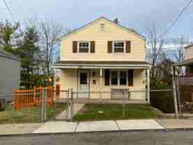 706 Hestor Dr - Photo 1 of 1