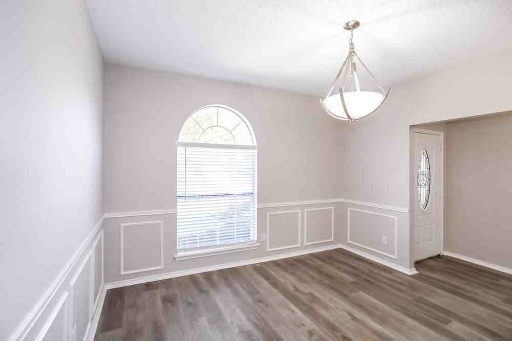 321 Candlestick Trl - Photo 5 of 16