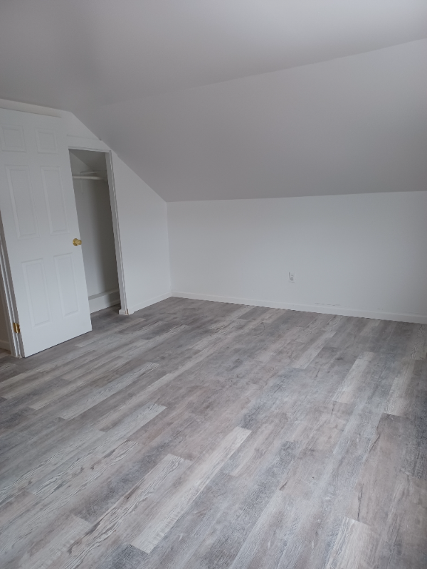 92 Twiss St #3 - Photo 4 of 8