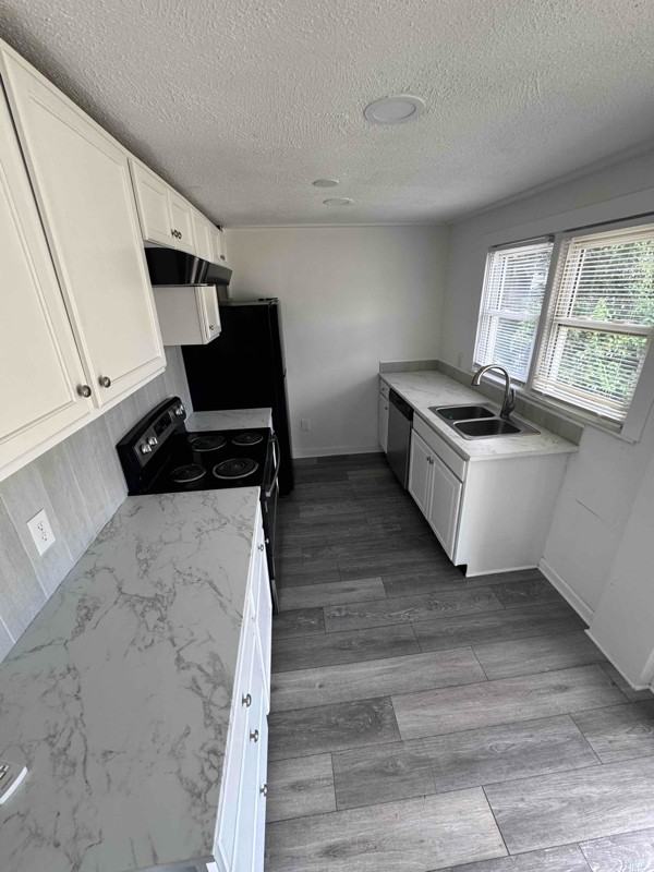 261 Linden Ave Sw - Photo 4 of 7