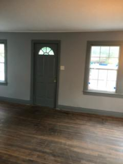 1805 E Timpson St - Photo 2 of 11