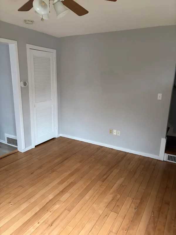 14 Higbie Dr - Photo 4 of 20