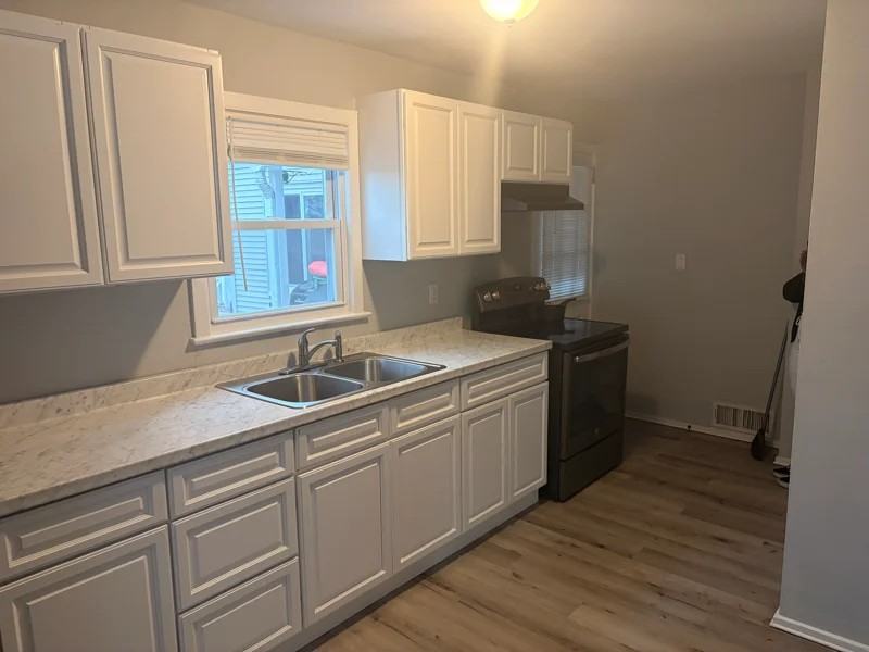 14 Higbie Dr - Photo 7 of 20