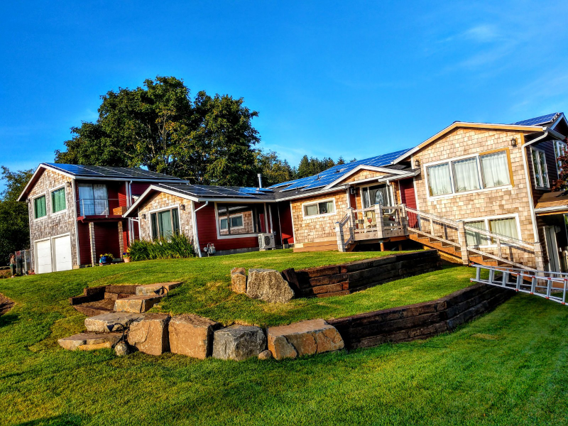 1842 5th St - Photo 2 of 5