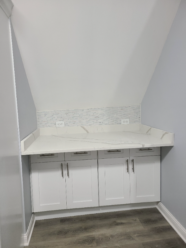 2913 N Elston Ave - Photo 4 of 15