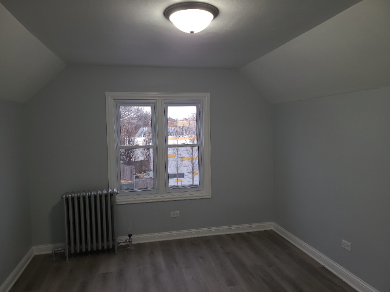 2913 N Elston Ave - Photo 7 of 15