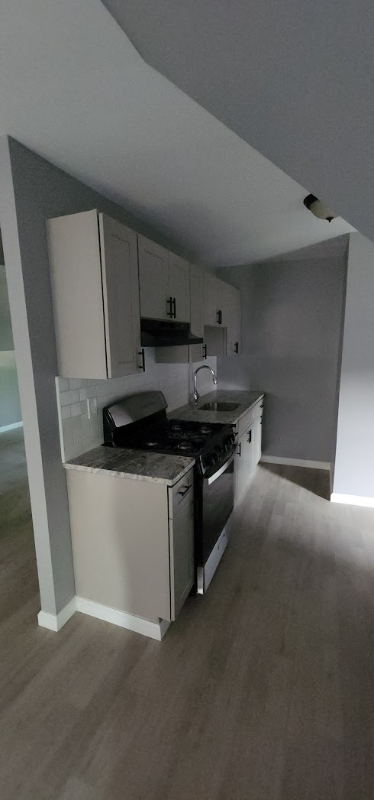 130B Edgewood St #B - Photo 6 of 13