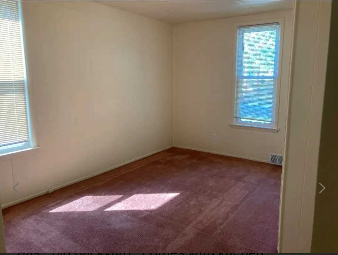 623 W Main St #2ndFL - Photo 5 of 6