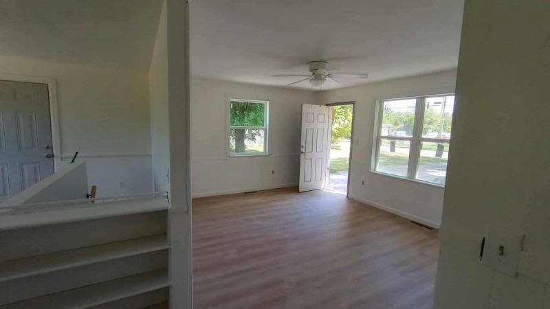 3095 White Oak Rd - Photo 2 of 7