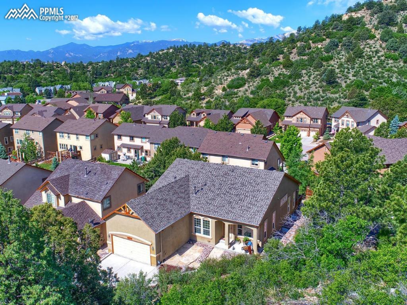 4478 College Park Ct - Photo 3 of 32