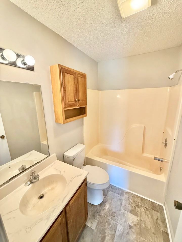 805 Old Gray Station Rd #A - Photo 7 of 8