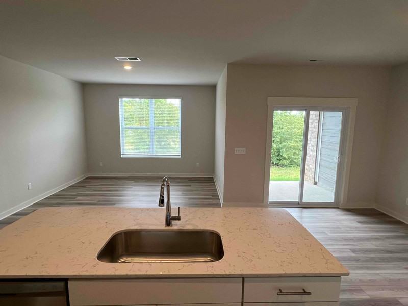 145 Rising Pvt Ln - Photo 5 of 35