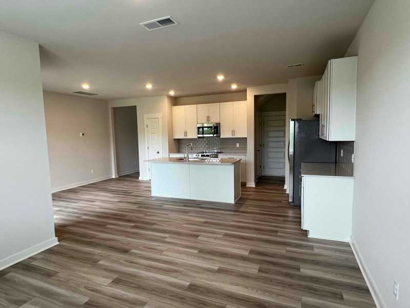 145 Rising Pvt Ln - Photo 7 of 35