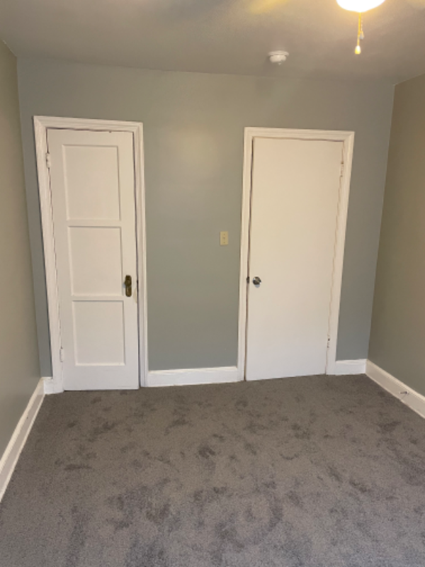 3315 Dubois Pl Se - Photo 2 of 8