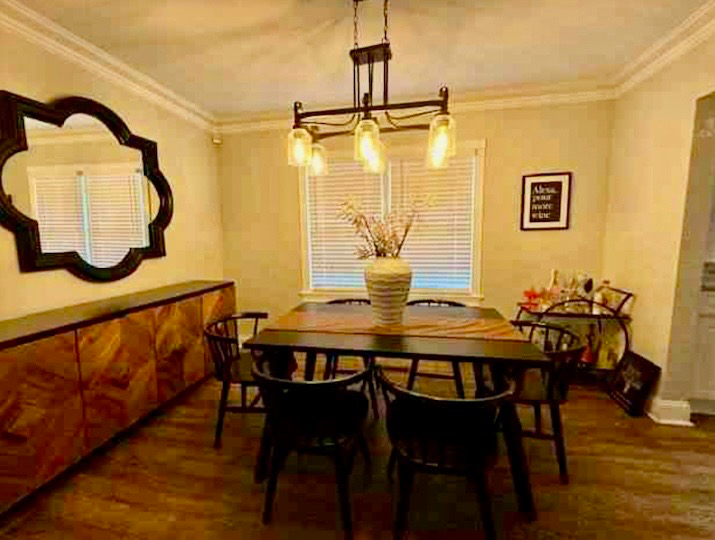 2612 52nd St - Photo 3 of 22