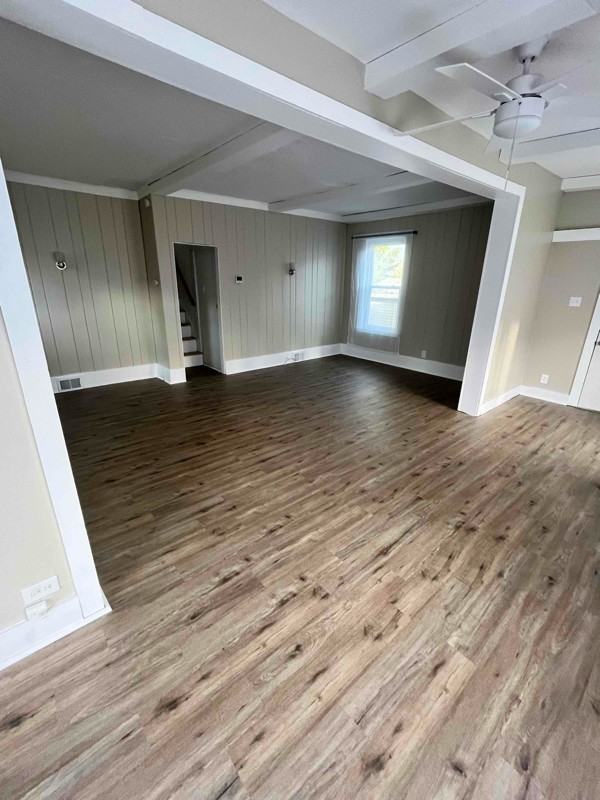 2714 Locust St - Photo 3 of 22