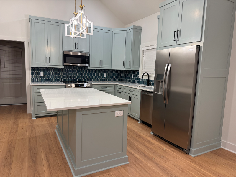 725 S Valentine St - Photo 5 of 20