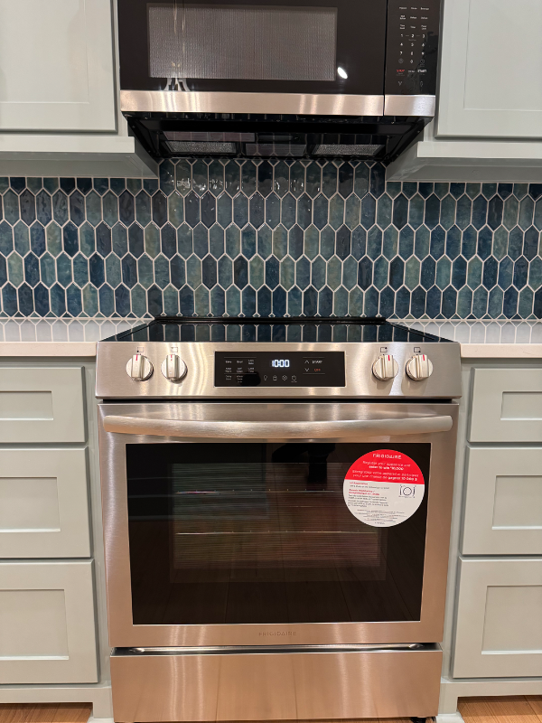 725 S Valentine St - Photo 6 of 20