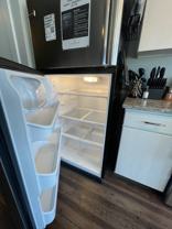 255 N Highland Ave Ne - Photo 1 of 1