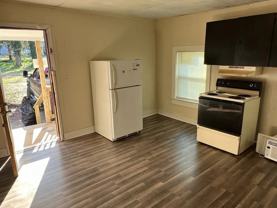 607 Hall Ave - Photo 1 of 1