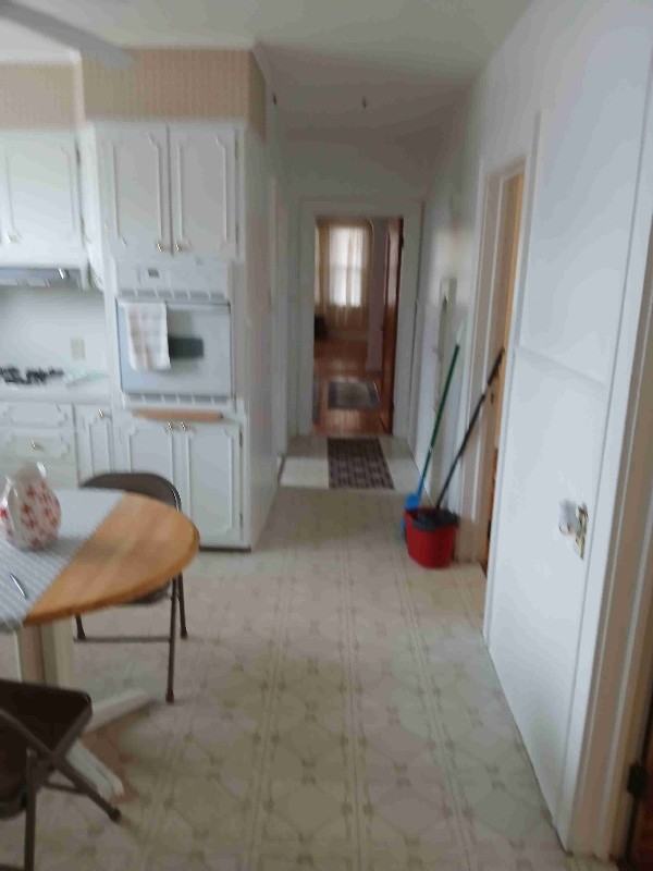 1924 Jerome Ave - Photo 4 of 10