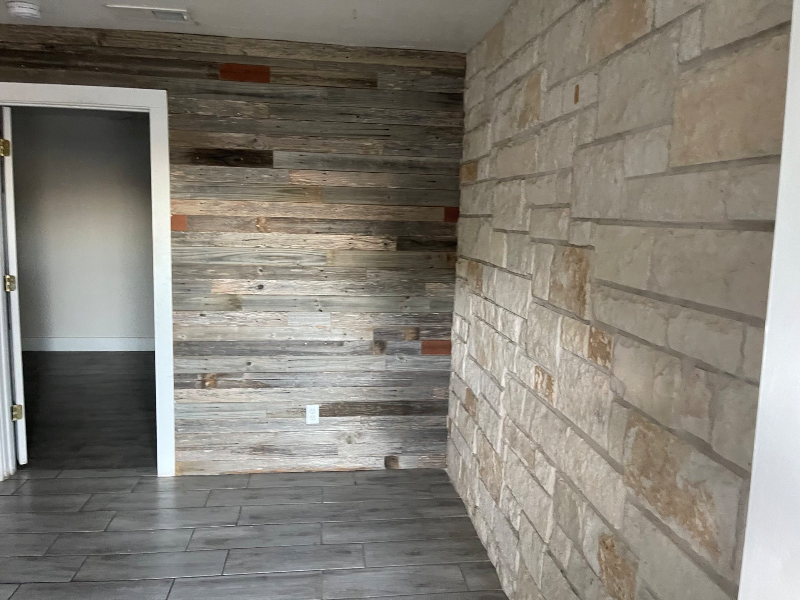 1015 14th St #8 - Photo 3 of 13