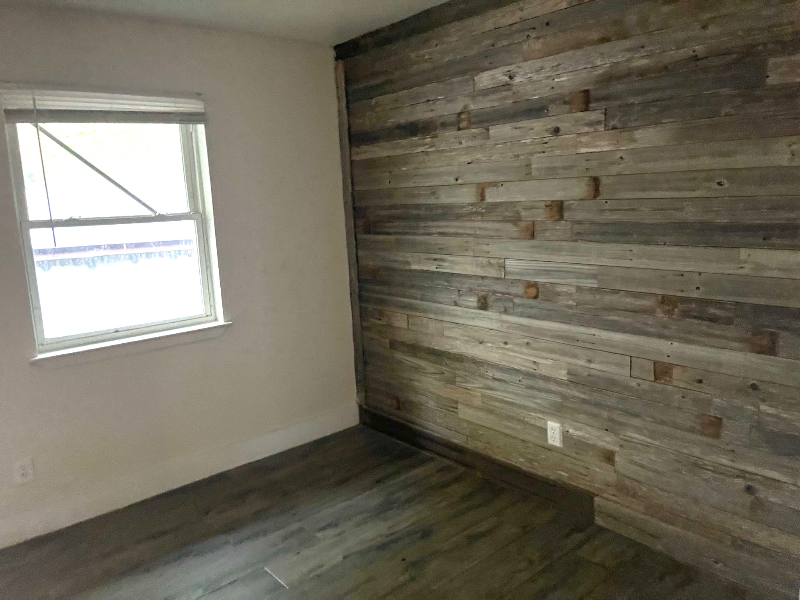 1015 14th St #8 - Photo 4 of 13