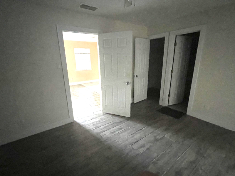 1015 14th St #8 - Photo 5 of 13