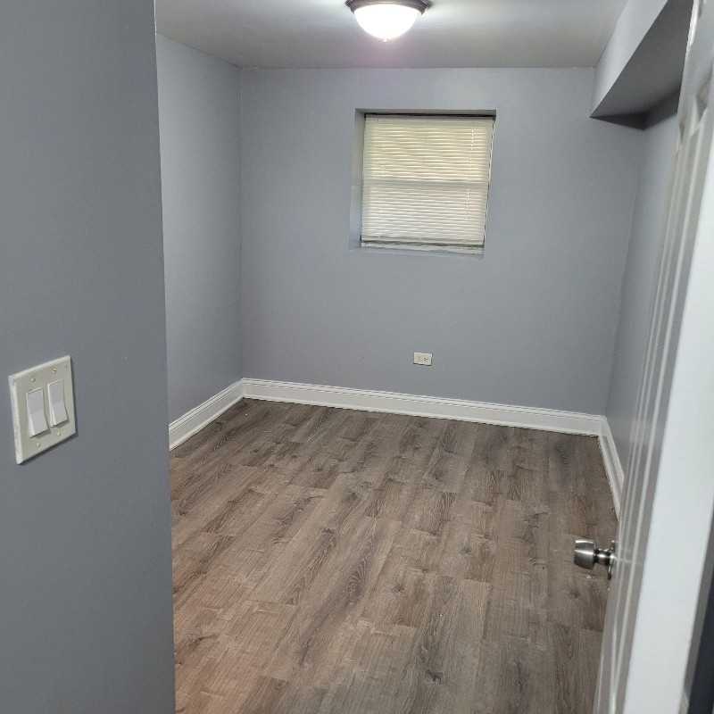 5618 S Michigan Ave #GDN - Photo 7 of 11