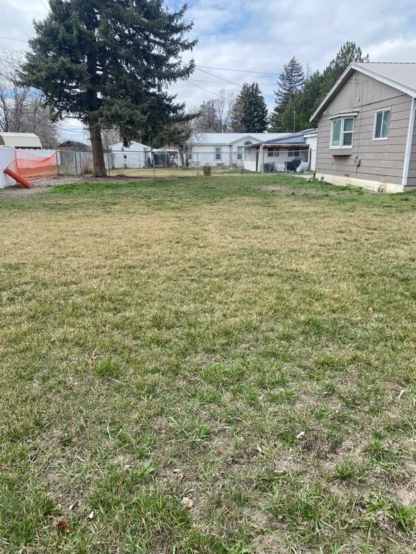 640 Garfield St - Photo 3 of 20