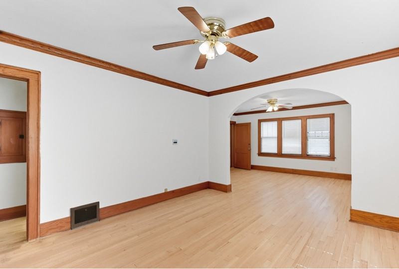 828 N 41st Ave - Photo 3 of 17