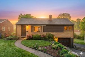 featured image of 960 Agnew Rd